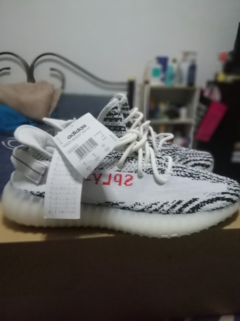 yeezy 350 zebra 2018