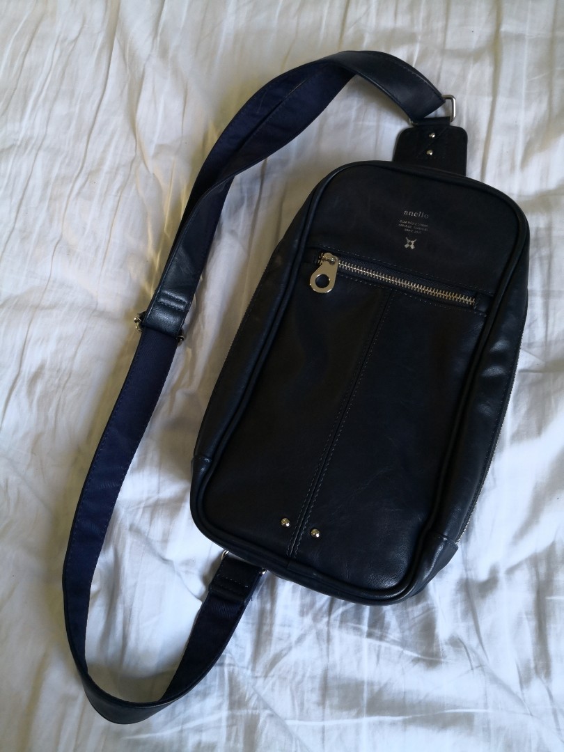 anello leather shoulder bag