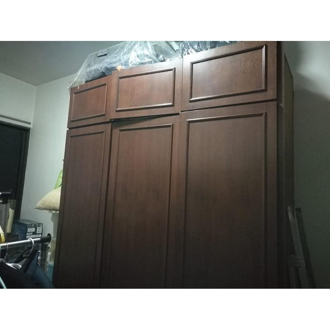 Blessing Giving Away Free Solid Wood Wardrobe Furniture Shelves