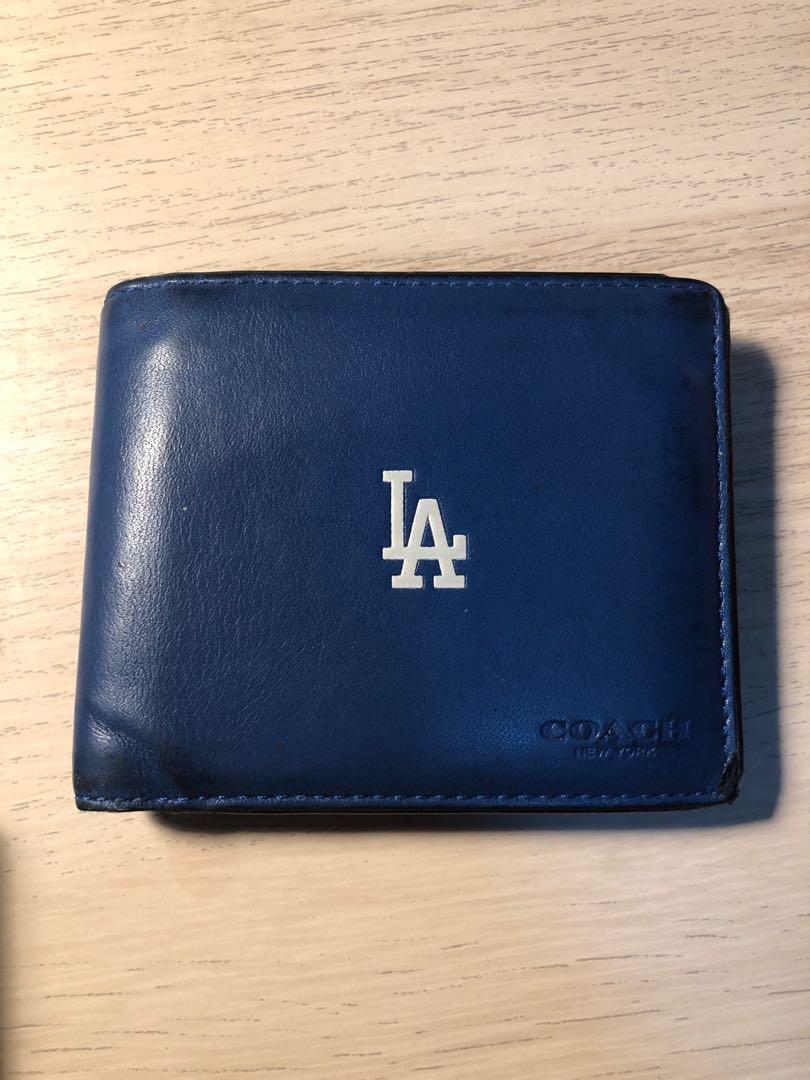 New York Yankees Mens Genuine Leather MLB Wallet Featuring Official Team  Logo  Colors With RFID Blocking Technology
