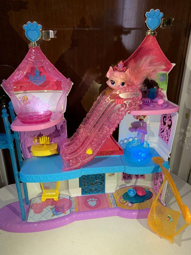 Palace pets deals pawlace