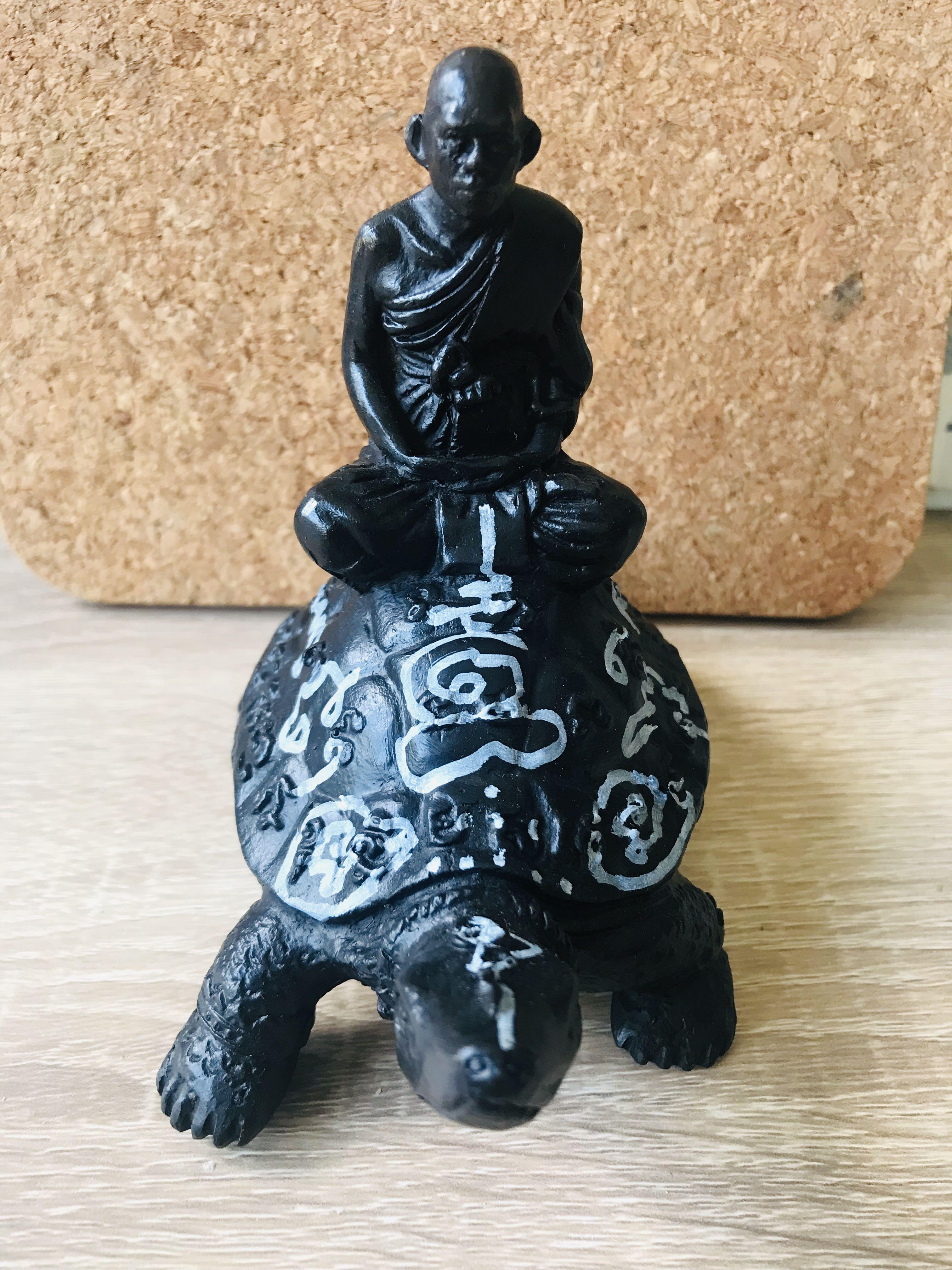 Lp Liew Bucha 1.5 inch lap, Vintage & Collectibles, Religious Items on ...