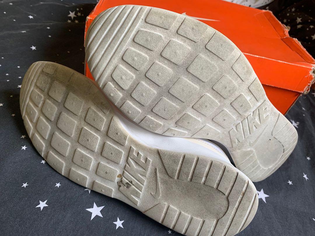 nike kaishi run white