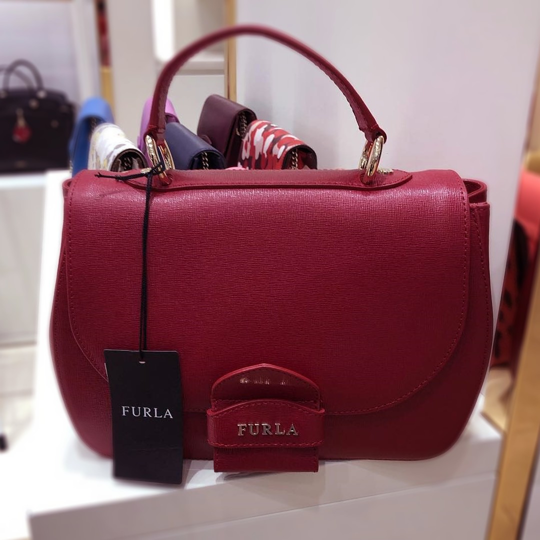 Furla coral hotsell bag