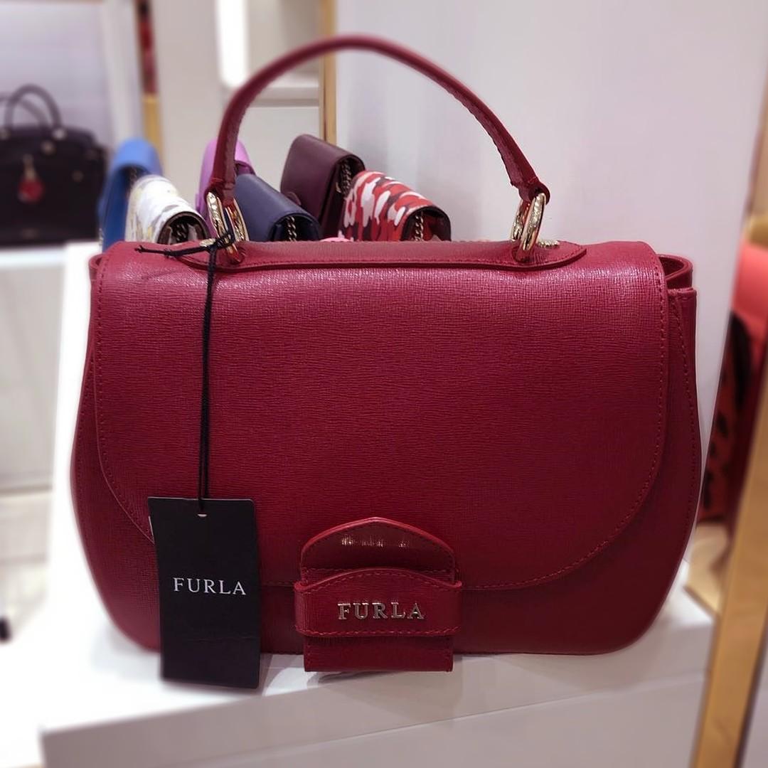 Furla coral bag clearance