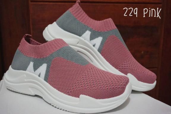 Sepatu Fashion Import Wanita Women S Fashion Women S Shoes On Carousell