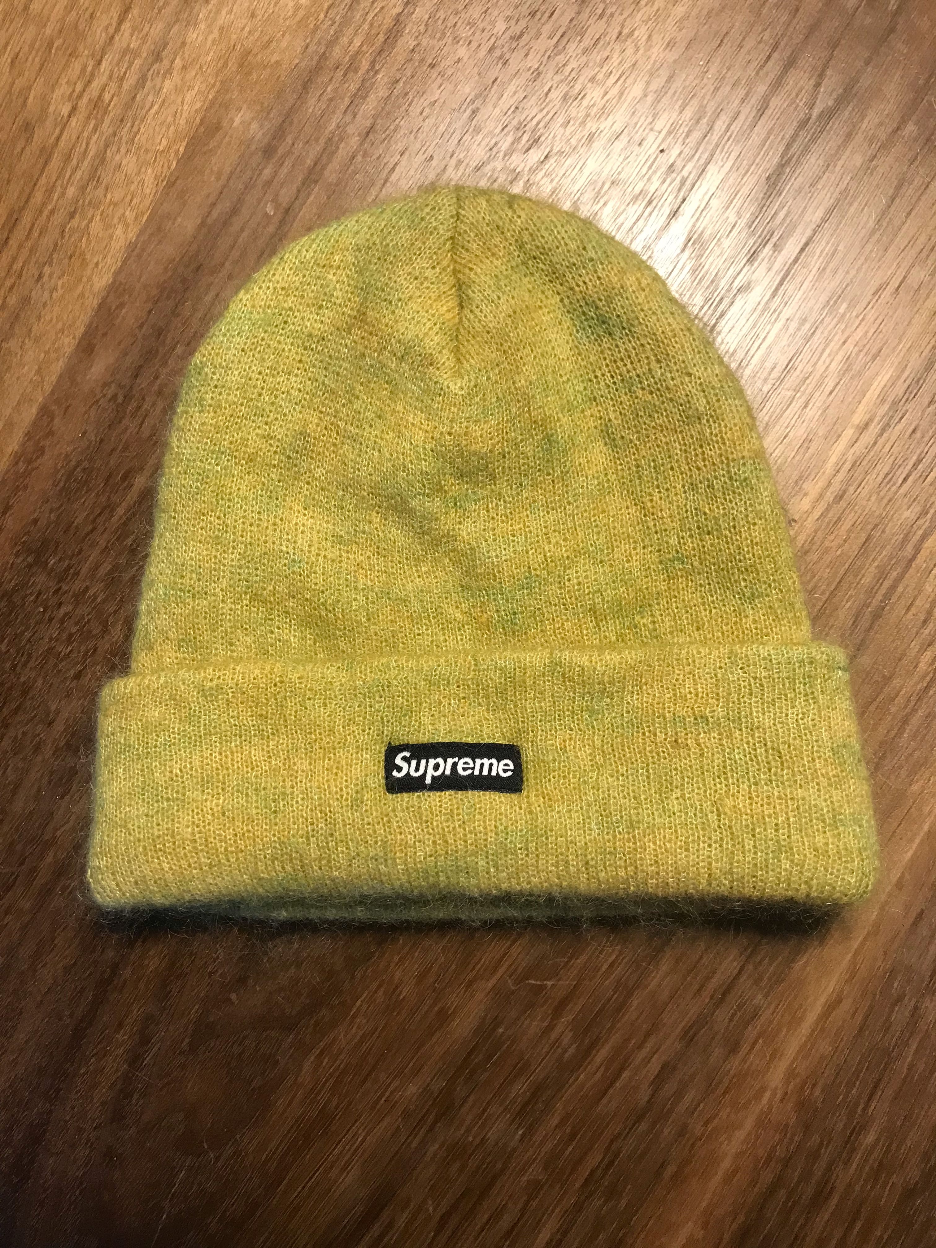 supreme small logo beanie