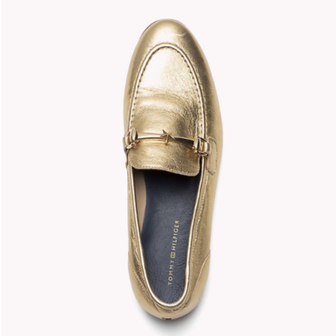 tommy hilfiger red loafers