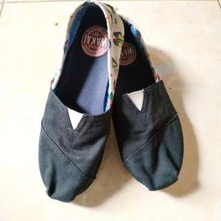 Wakai shoes for women