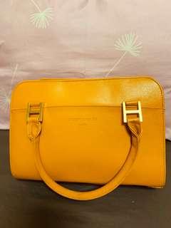 PREL❤️VED PIERRE CARDIN HANDBAG