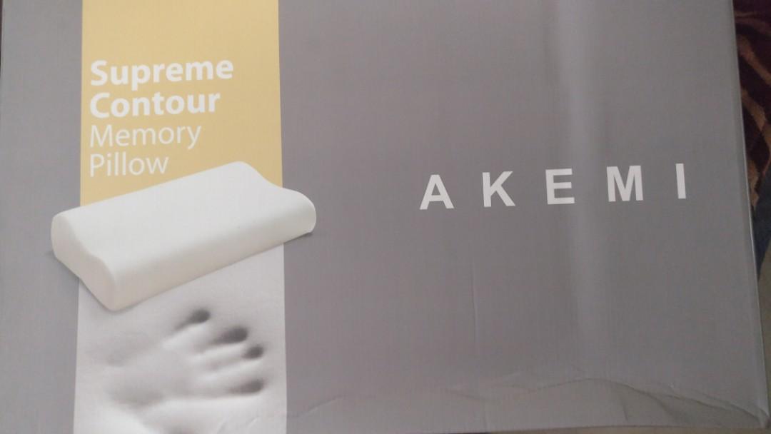 akemi contour memory pillow