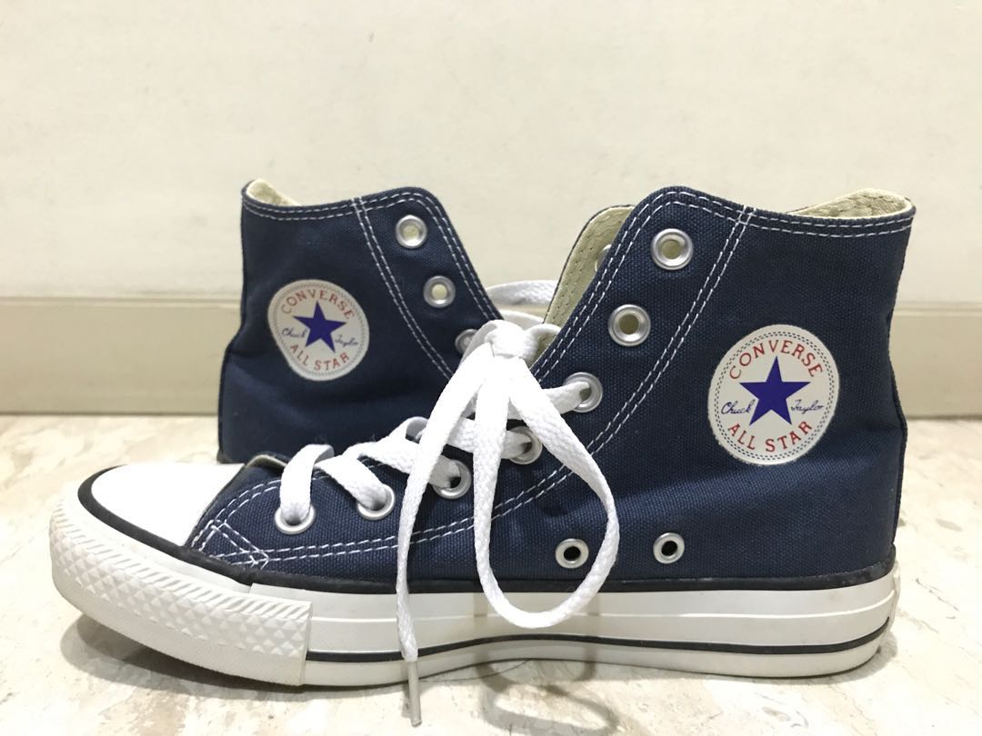 ✨Authentic✨Converse High Cut Sneakers 
