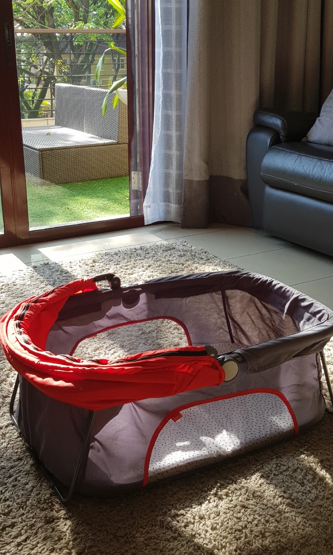 diono travel bassinet