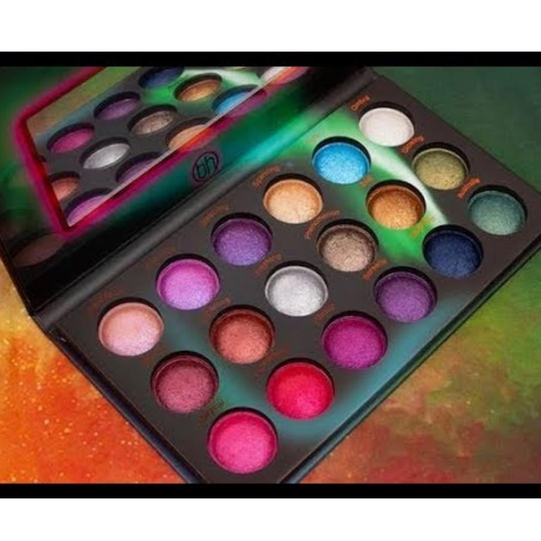 BH Cosmetics Aurora Lights 18-Color Baked Eyeshadow Palette, Beauty & P...