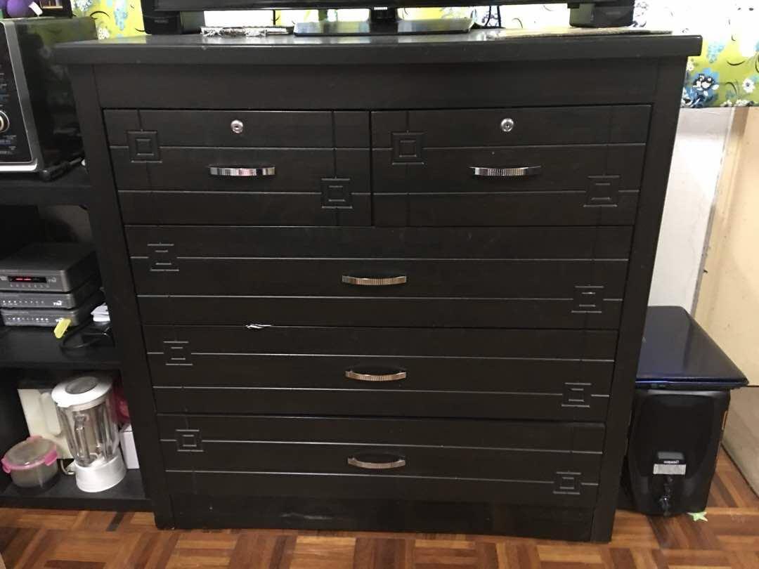Chest Drawer Almari And Dressing Table Home Furniture