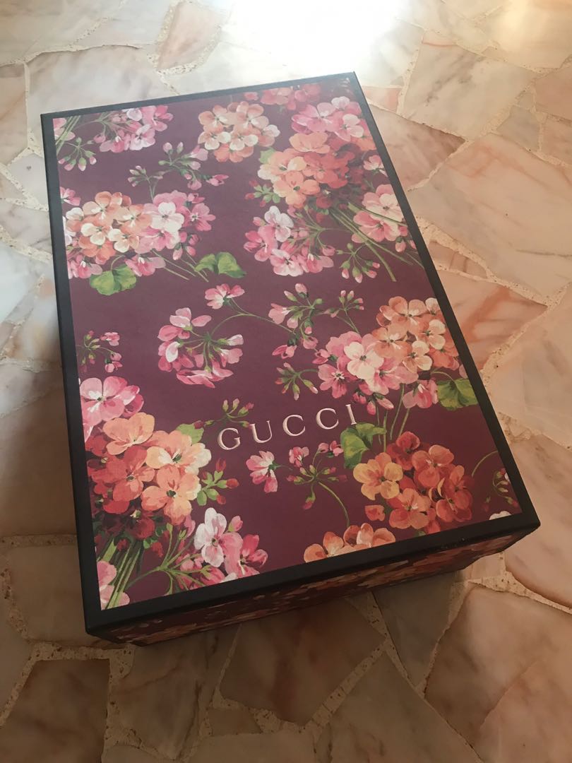 gucci bloom box