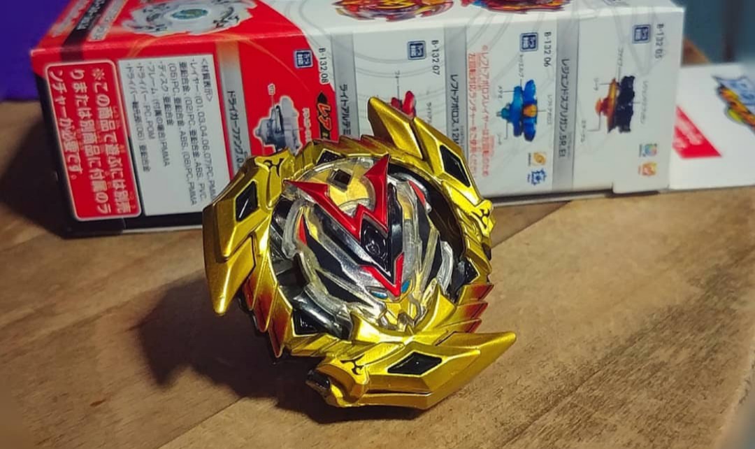 Instock Takara Tomy Beyblade Burst Cho Z Series Gold Winning Valkyrie 1 Operate Toys Games Others On Carousell