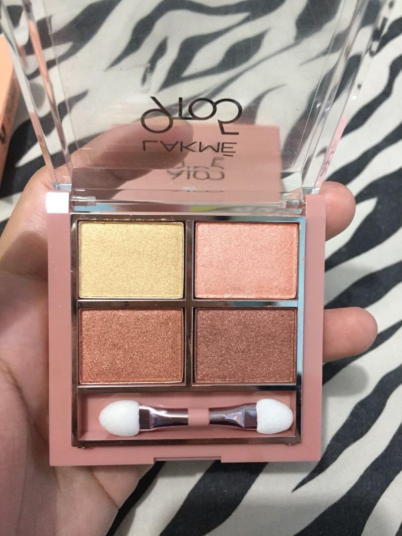Lakme 9TO5 Reinvent Eyecolor Quartet Eye Shadow - Desert Rose