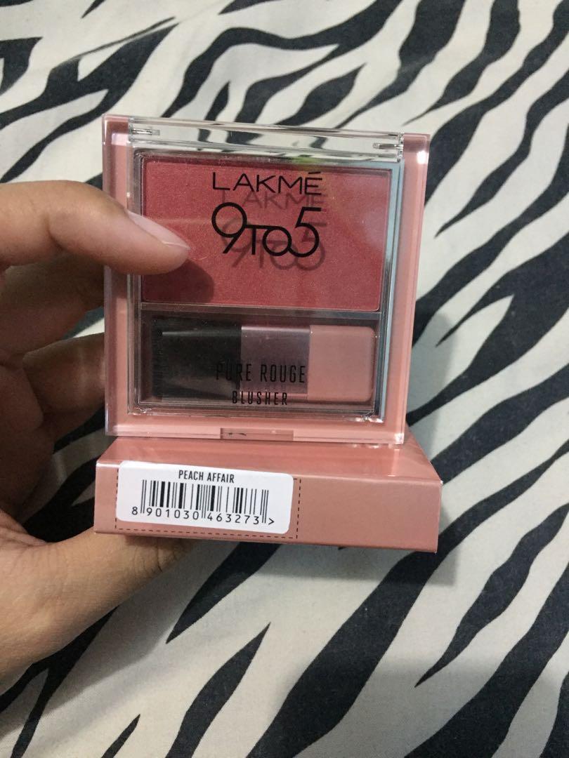 Lakme 9 to 5 pure rouge blusher peach affair hot sale