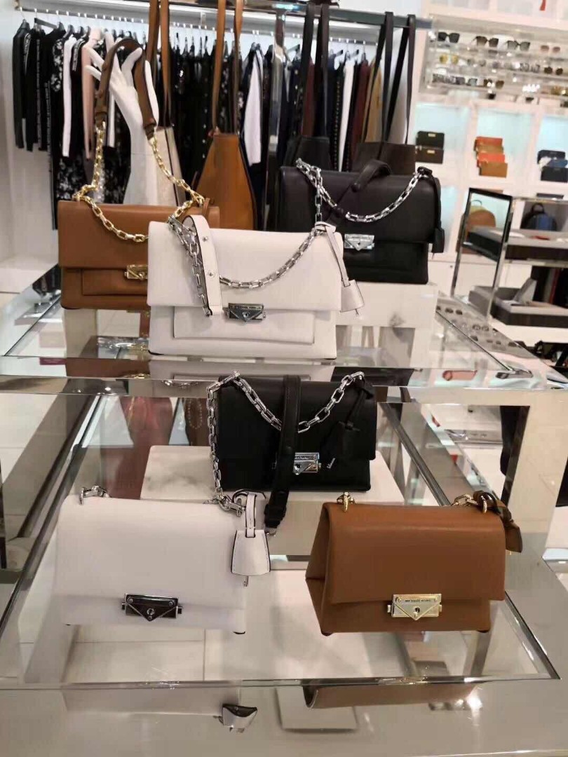 Michael Kors Bag Womens Fashion Bags  Wallets Tote Bags on Carousell