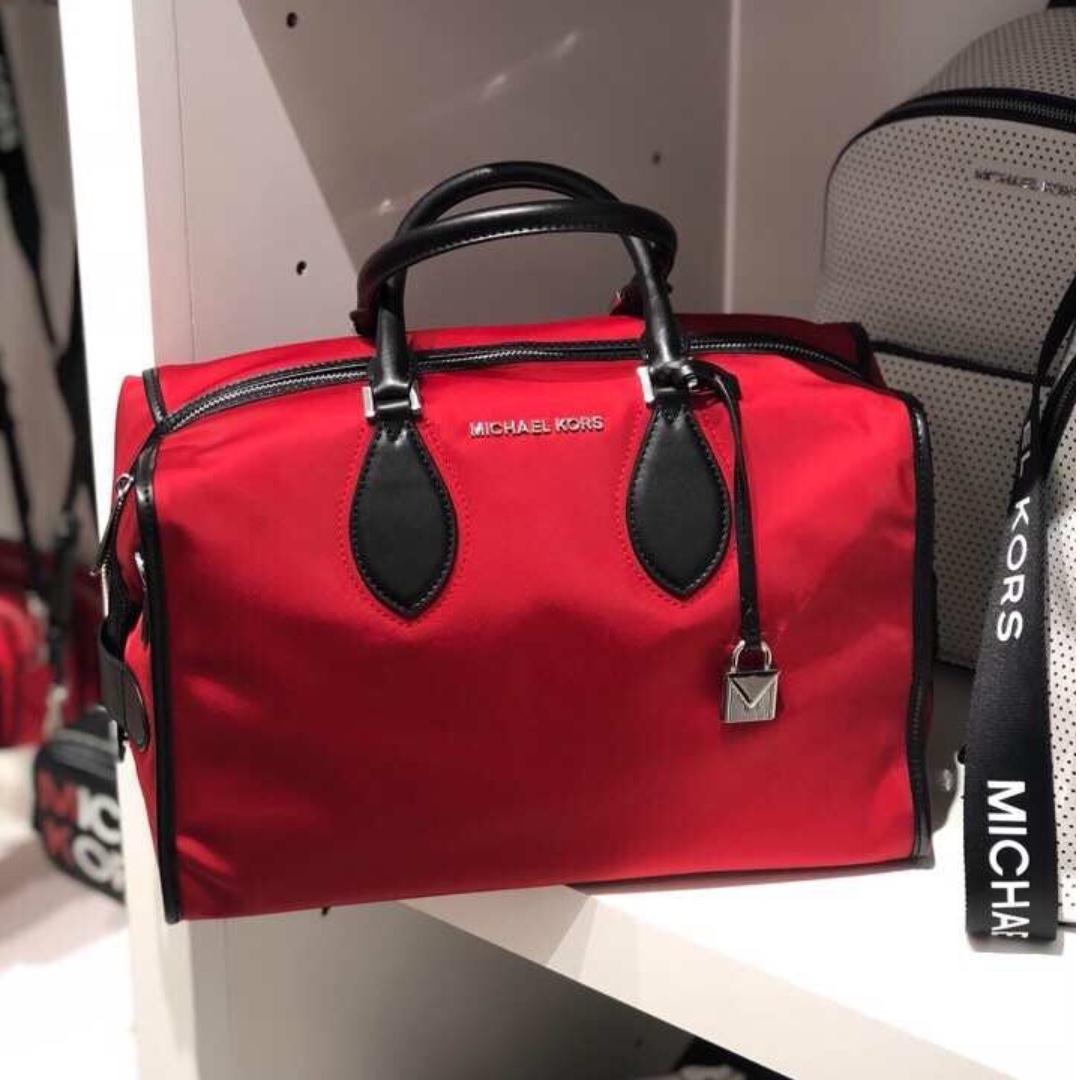 Michael kors connie duffle bag clearance