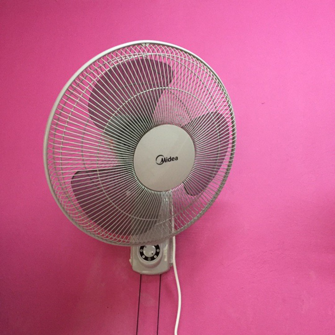 Midea 16 Wall Fan Mf 16fw6h Kipas Dinding Home Furniture Others On Carousell