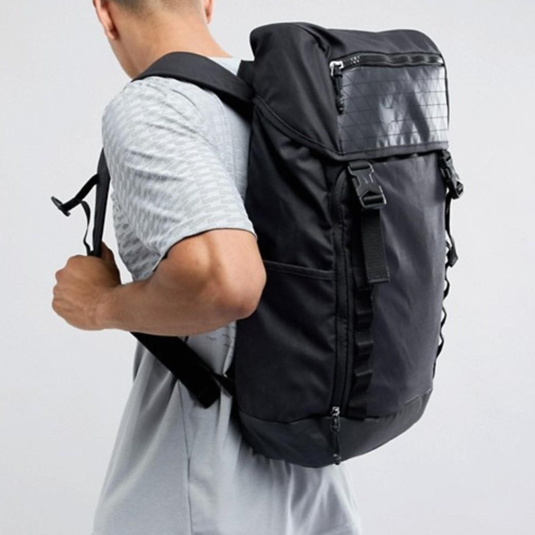 NIKE Vapor Speed 2.0 Backpack in Black 