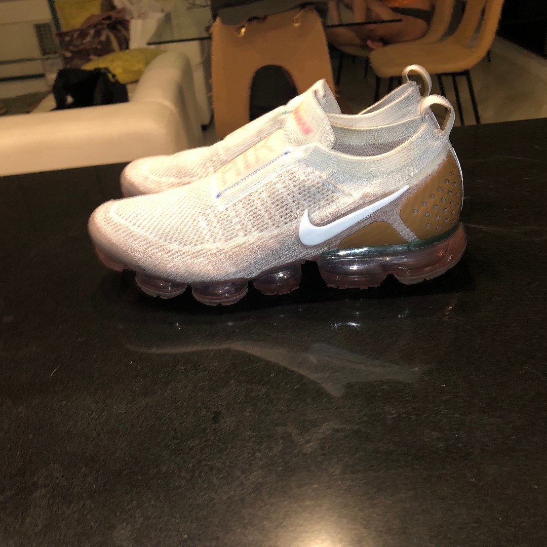 salmon vapormax