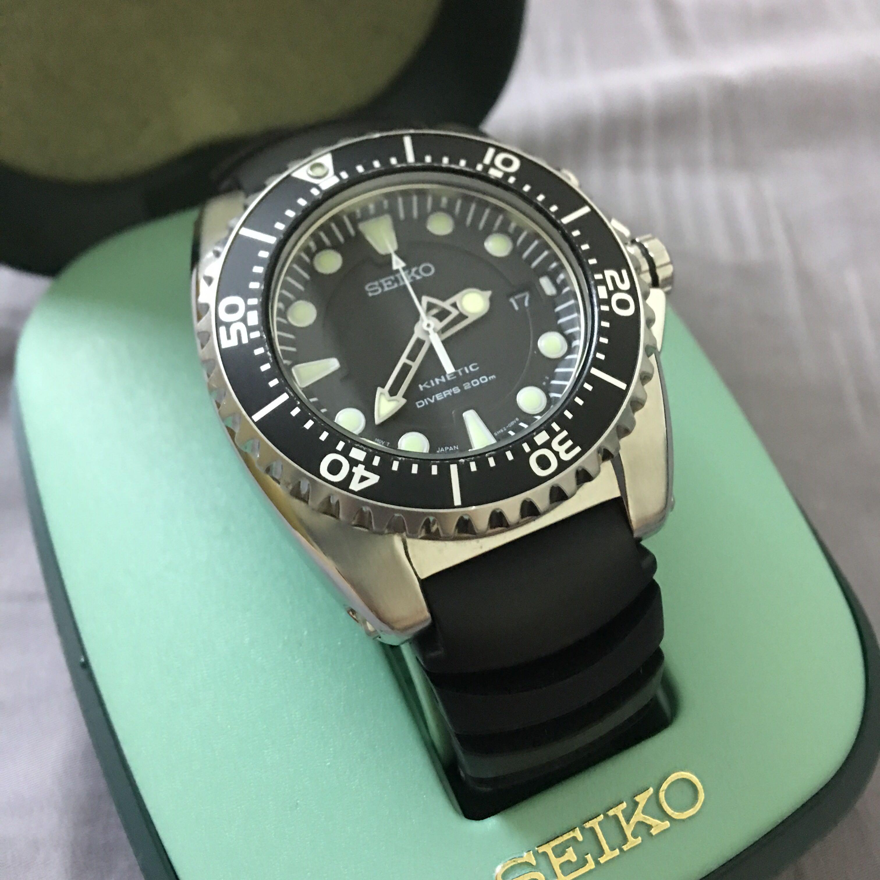 Seiko Kinetic Divers 200mm Watch SKA371 , Men's Fashion, Watches &  Accessories, Watches on Carousell