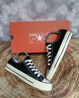 Converse 7Os bw low