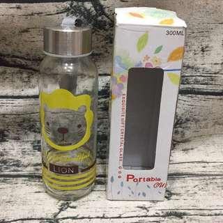 ［雙畇媽咪］全新 獅子造型 玻璃瓶 隨身瓶 300ml