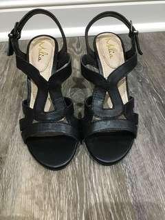Black Sandals Size 6