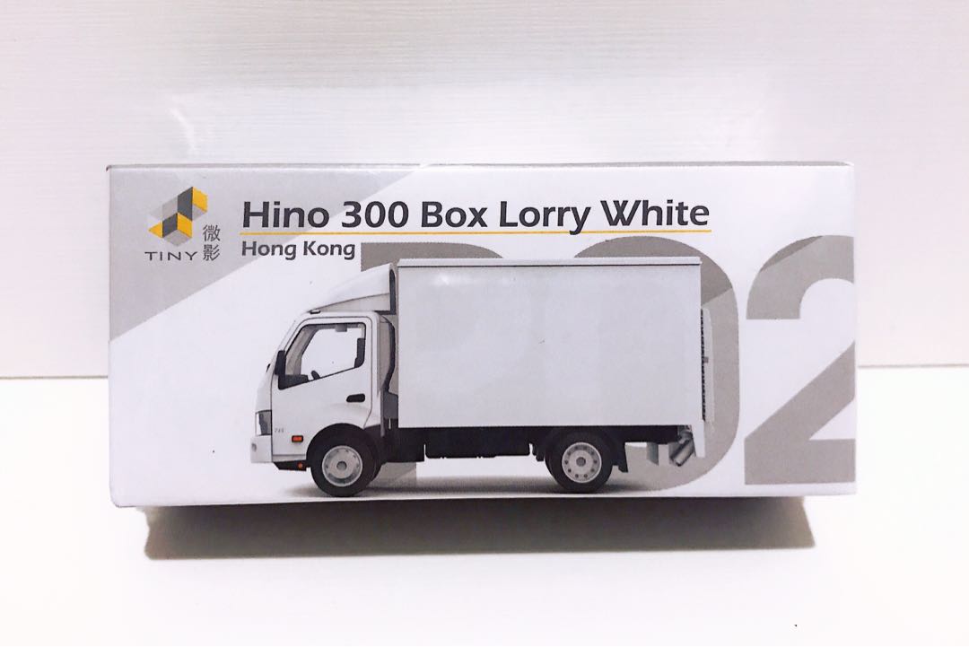 全新未拆Tiny 微影#P02 日野Hino 300 Box Lorry 密斗貨車(白色