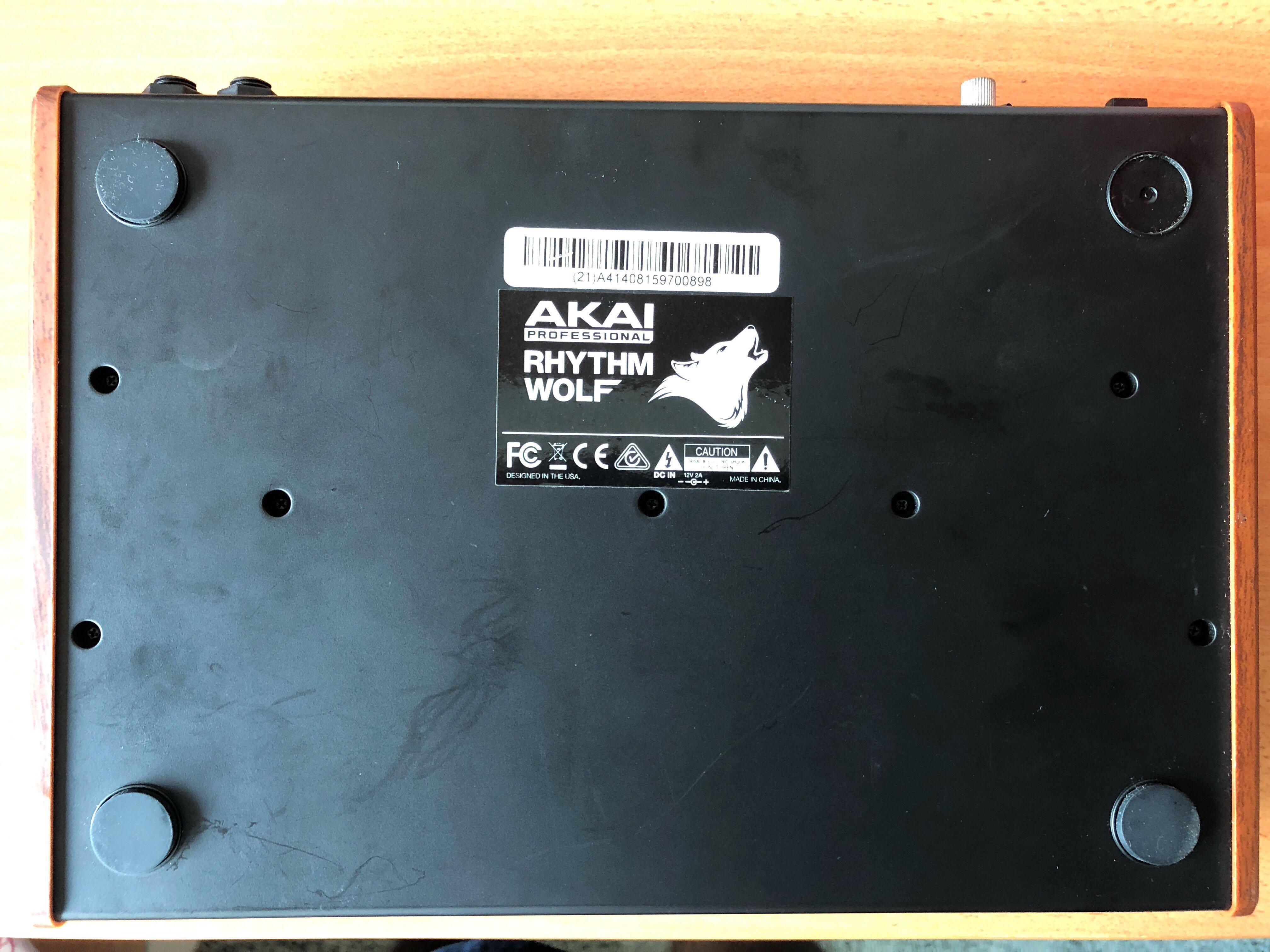 AKAI Pro Rhythm Wolf Drum Machine and Synth Sequencer, Hobbies & Toys