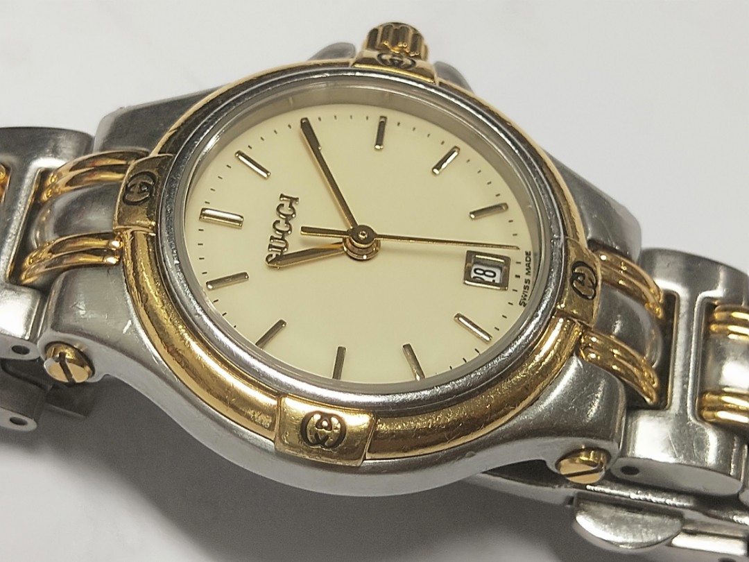 Rare 90 s Authentic Gucci Ladies Stainless Steel 2 tone Watch 9040L. MRTRaffles Luxury Watches on Carousell