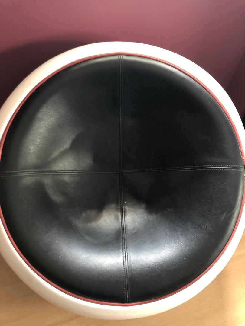 Dimensione Egg Chair (Category: Chairs) located in Marikina City. Submitted by p.ksquared (Listing ID 216859231, Image 2). Description: 2nd hand Dimensione Egg Chair. Good condition Measurements: Diameter: 29 inches Height: 20 inches.