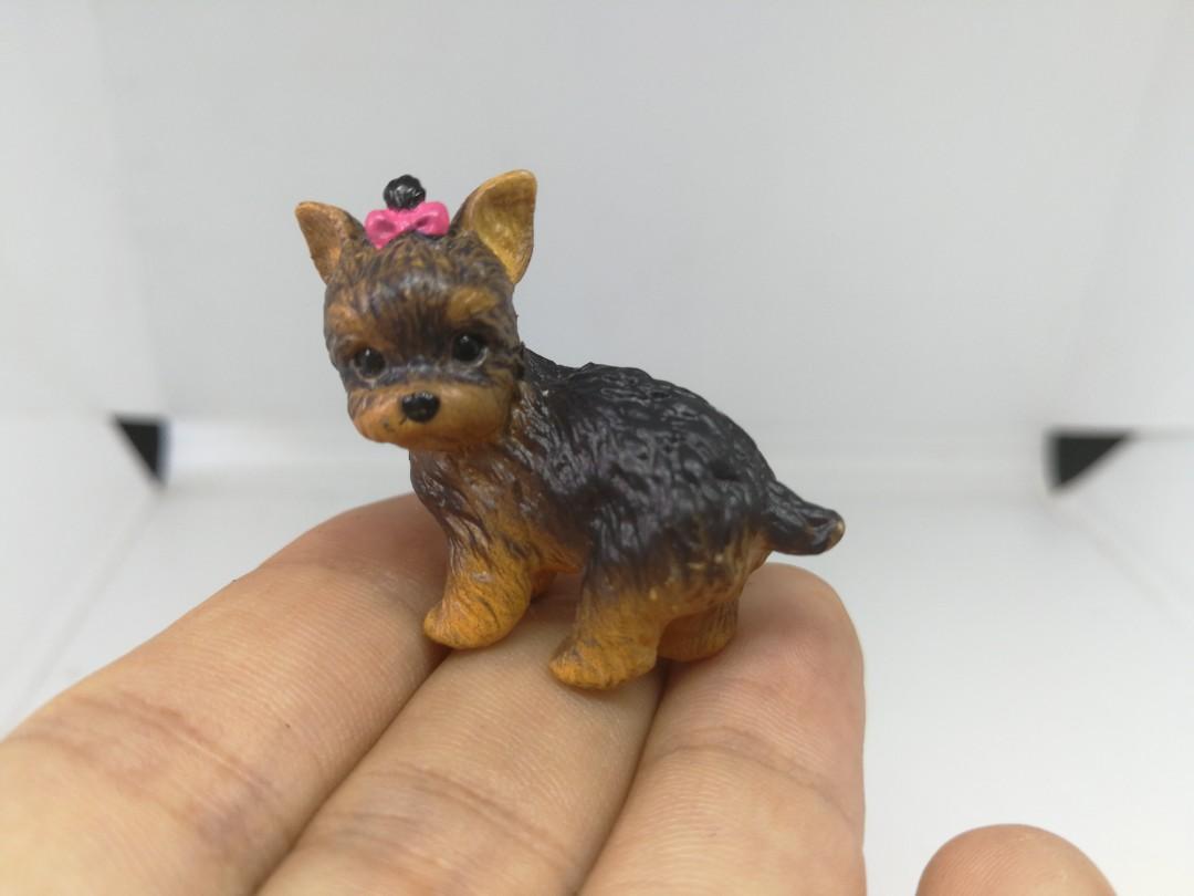 dollhouse miniature dogs
