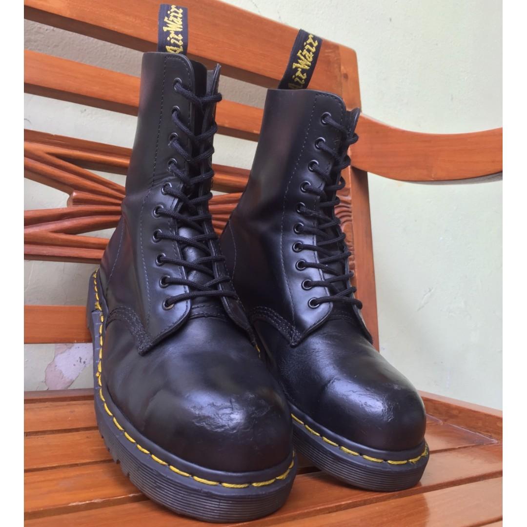 doc martens 1919 steel toe