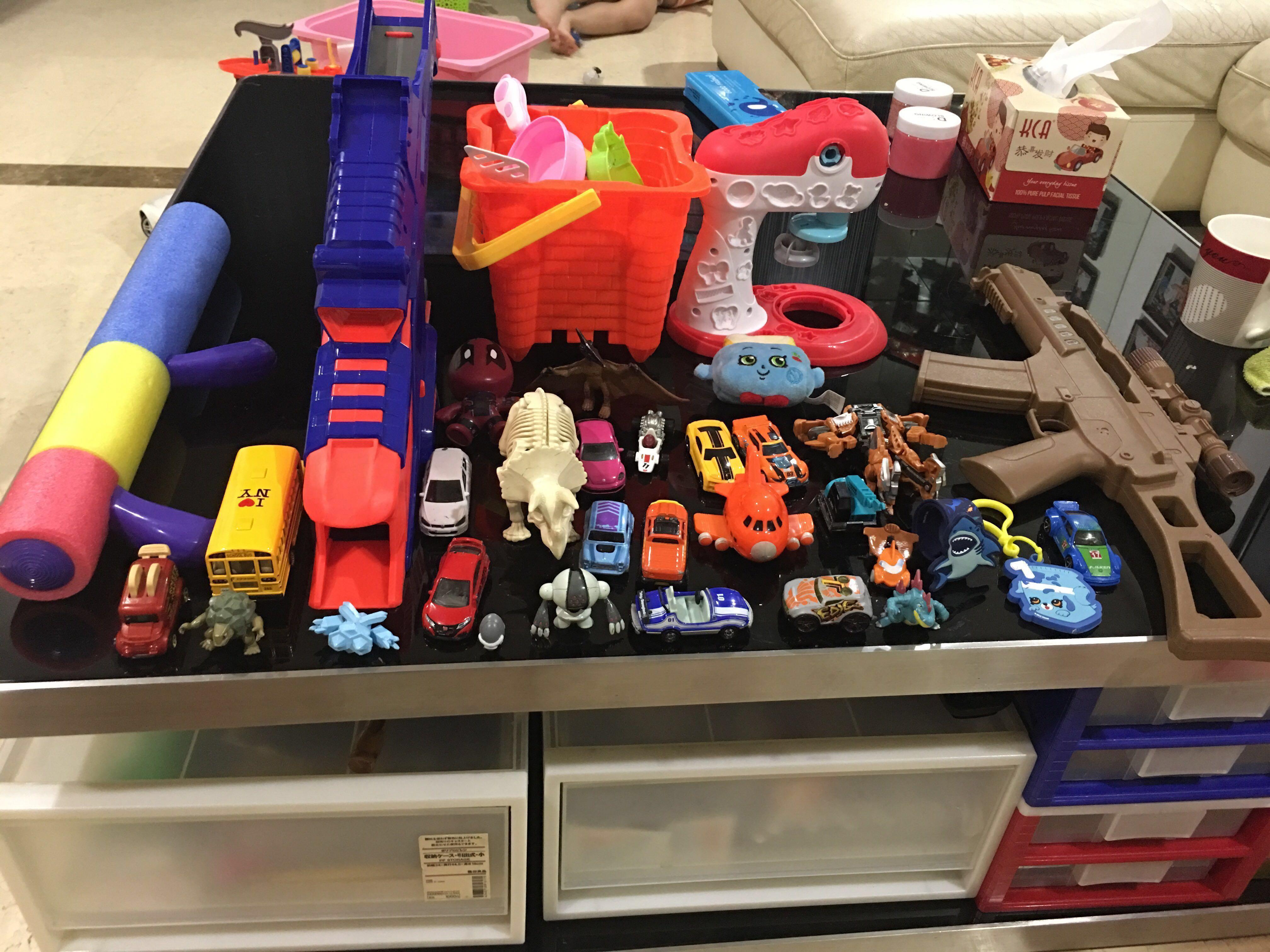Toys top for resale
