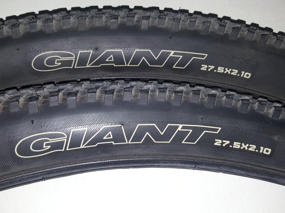 GIANT MTB TIRES 27.5 X 2.10, Sports 