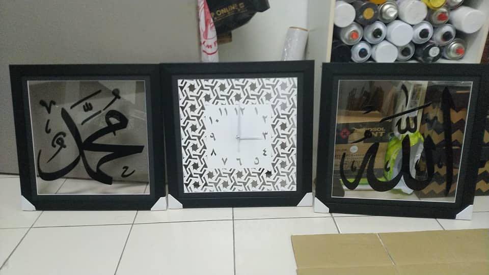 Jam dinding (Category: Clocks) located in Kuala Lumpur. Submitted by ozelhaus (Listing ID 216806879, Image 2). Description: .