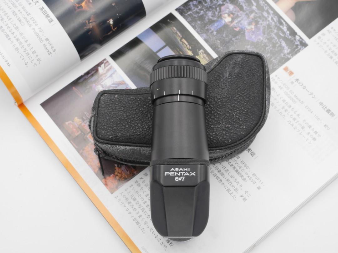 Pentax 6x7 Right Angle Finder with case, Photography, Photography  Accessories, Other Photography Accessories on Carousell