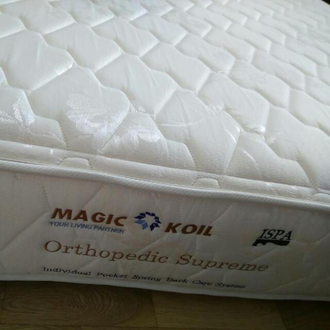 Magic Koil Orthopaedic Supreme King Size Furniture Beds
