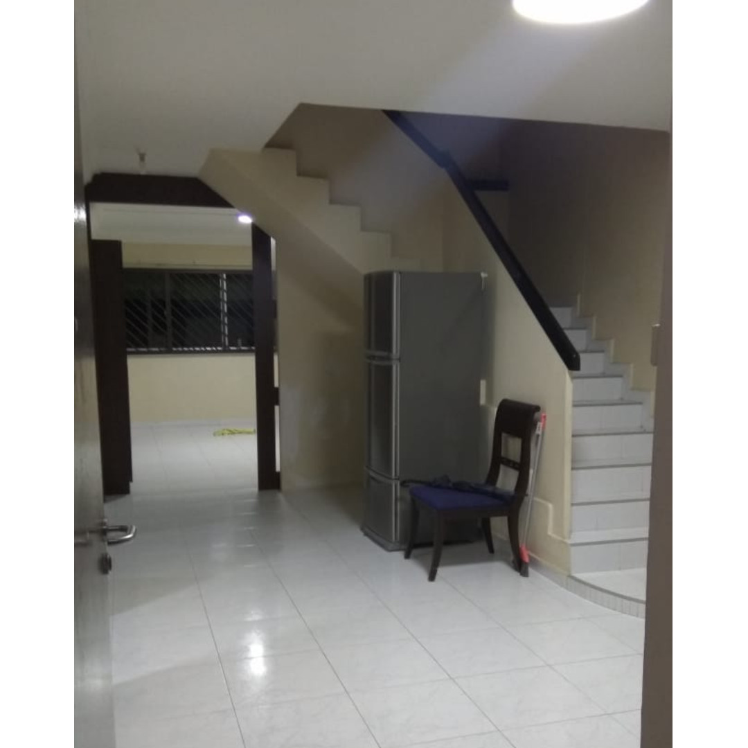 (Category: ) located in . Submitted by nandifud (Listing ID 216826373, Image 1). Description: .