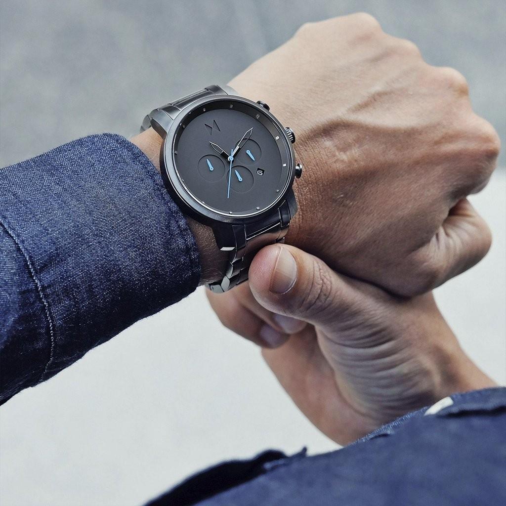 Chrono gunmetal top