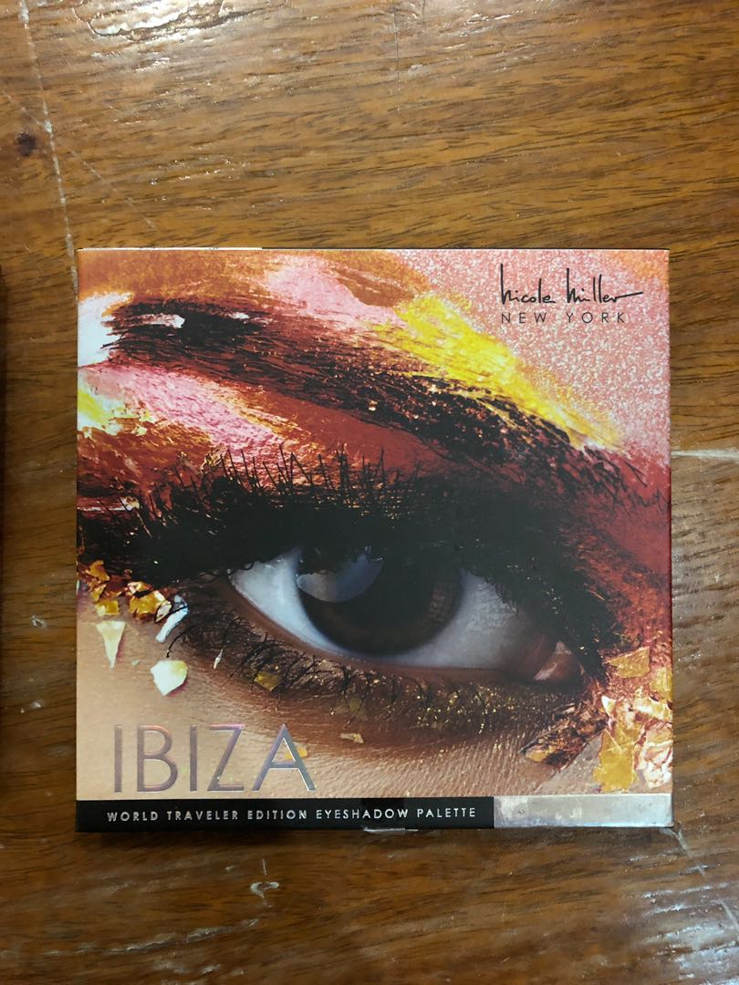 Nicole Miller eyeshadow palette, Beauty & Personal Care, Face