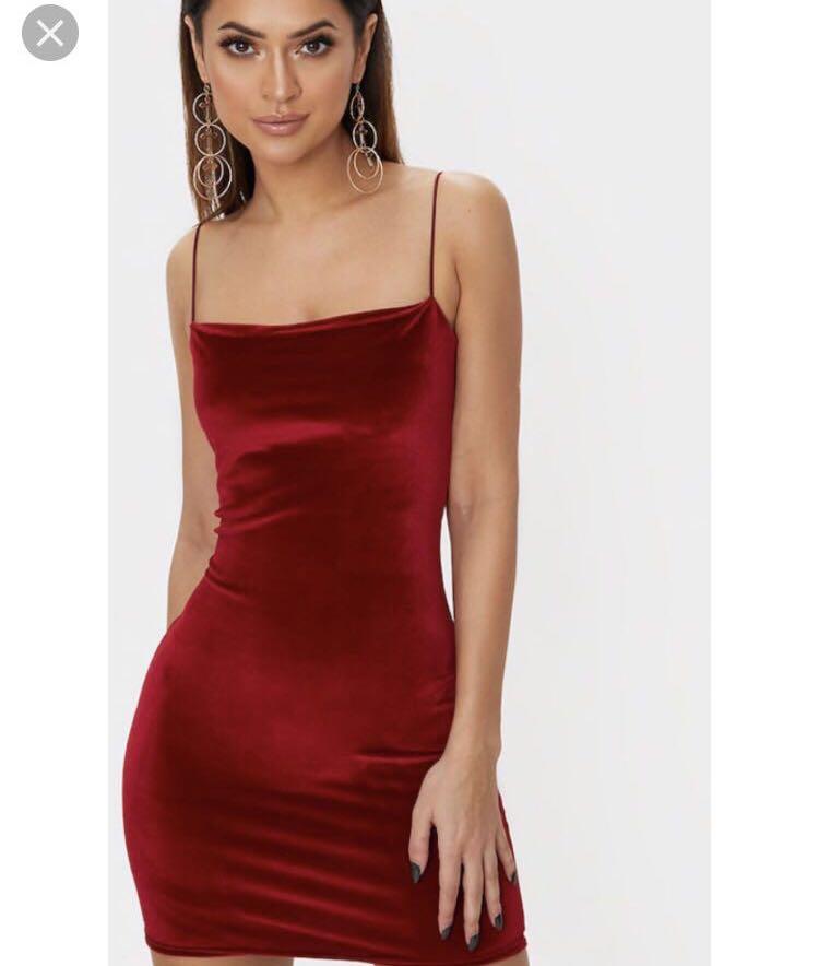 Pull and top bear velvet dress
