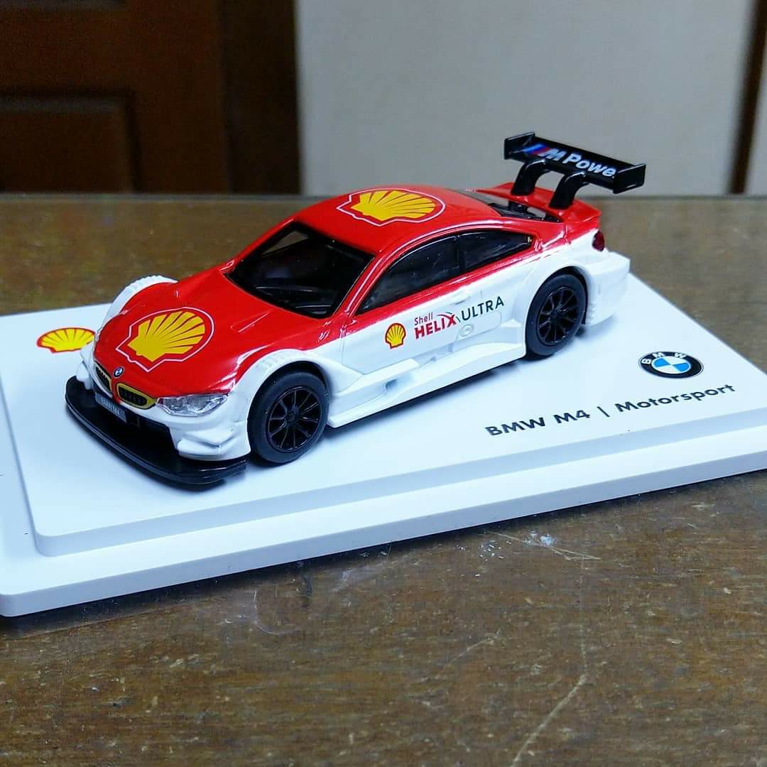 Shell Helix BMW M4 Motorsport Car Die Cast, Hobbies & Toys