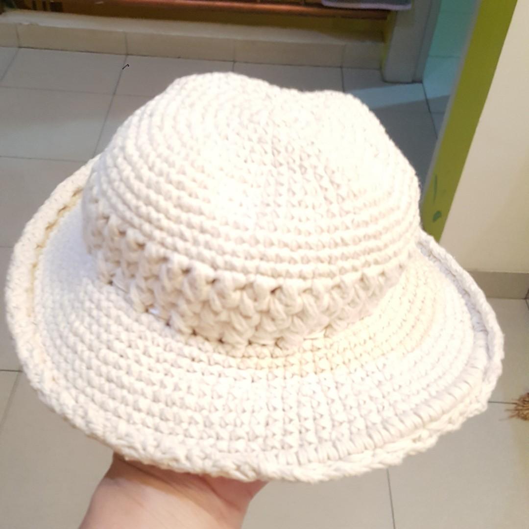 topi baby girl