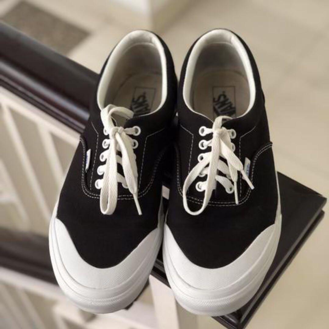 vans era half moon billy's